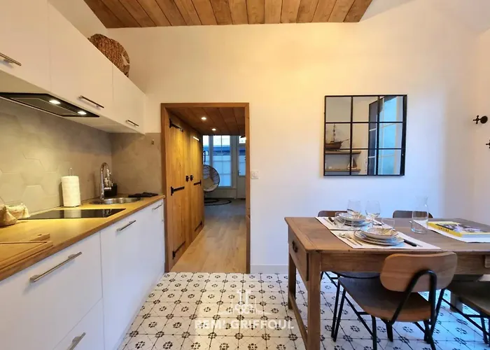 Apartamento La De Champlain Terrace Center 2 Guests *