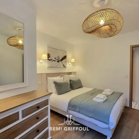 Lägenhet La De Champlain Terrace Center 2 Guests *